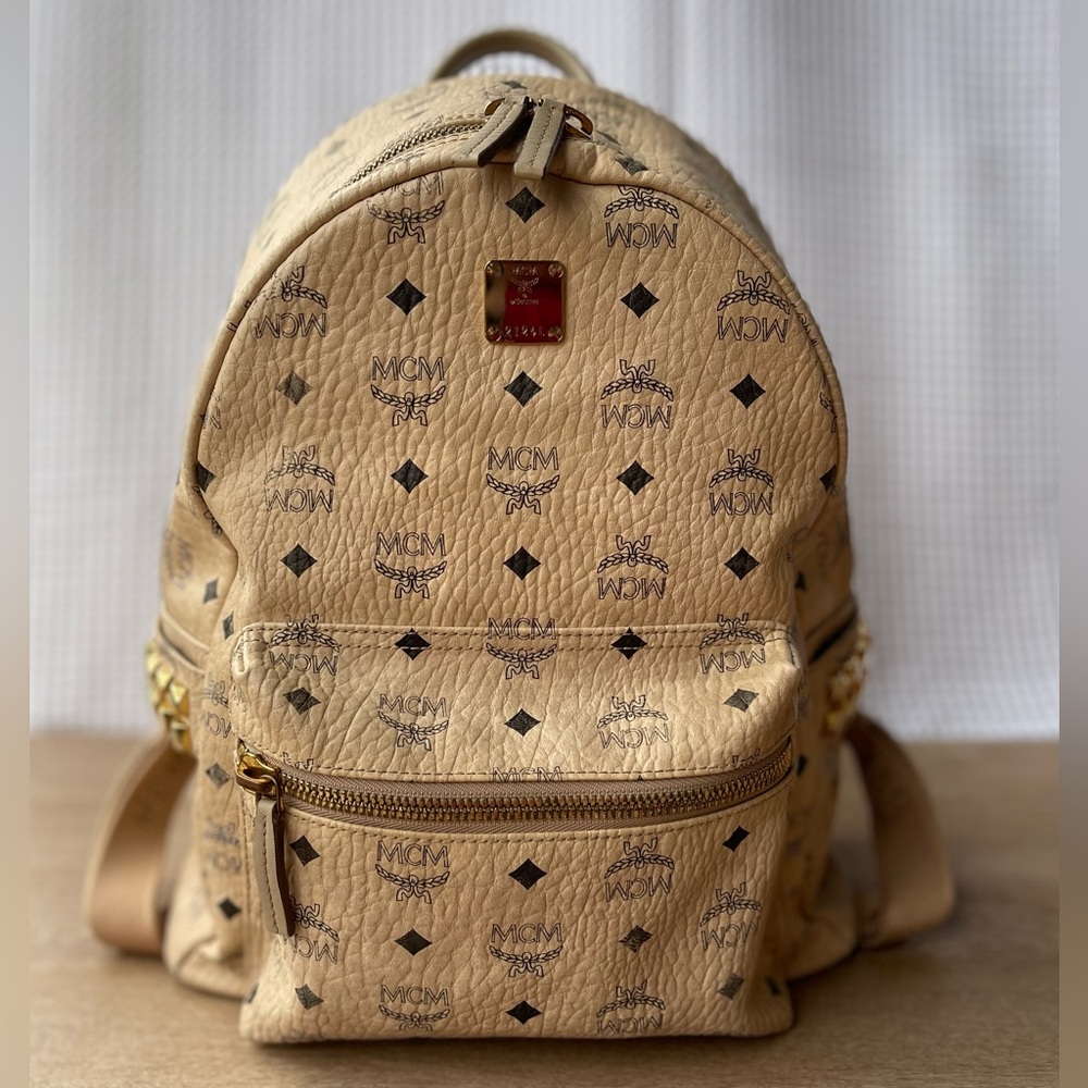 MCM - Picture 6 of 8